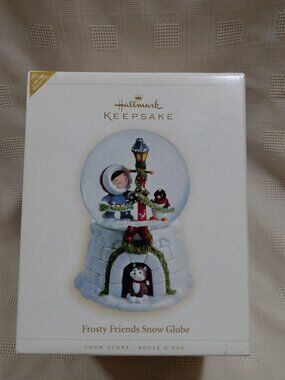 NIB Frosty Friends 2006 Hallmark Keepsake Snow Globe Collectible Glass Figurine
